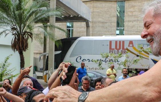 Com recursos, Lula pode estender processo em até oito meses