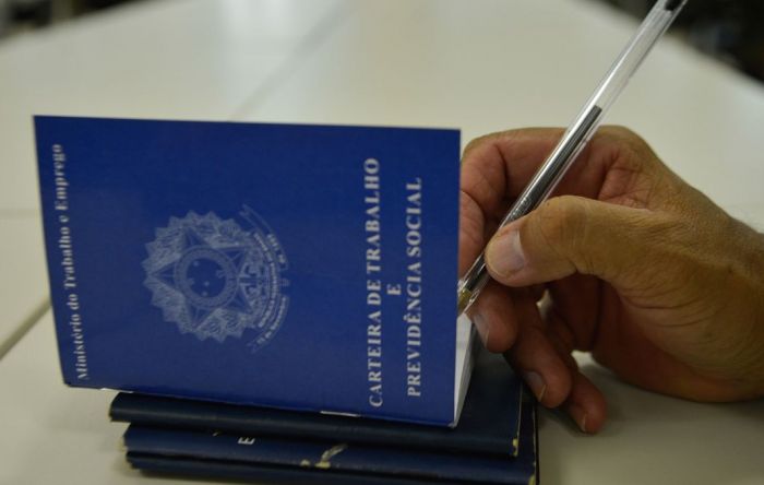 Entidades lançam campanha por revogação da reforma trabalhista, que ‘vendeu ilusões