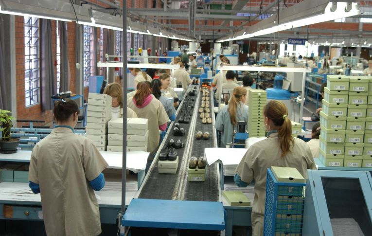 Mulheres recebem 20% a menos que homens no Brasil