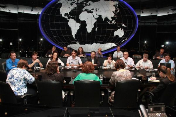 Mesa de ascensão profissional começa com debates sobre processos seletivos no BB
