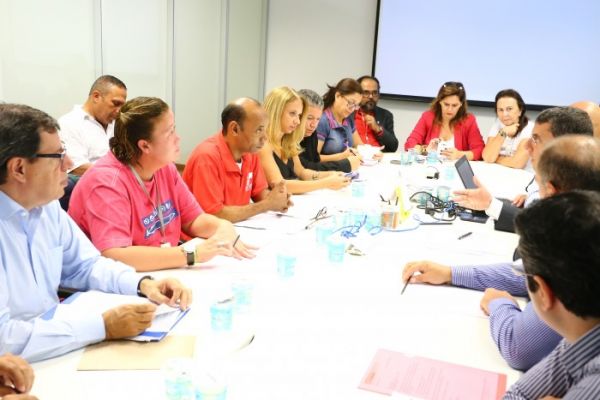 Emprego e agenda sindical foram os temas da reunião entre a Contraf-CUT e o banco Itaú