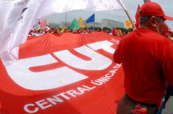 Só conquista quem luta! Governo anuncia isenção do IR sobre a PLR de até 6 mil reais