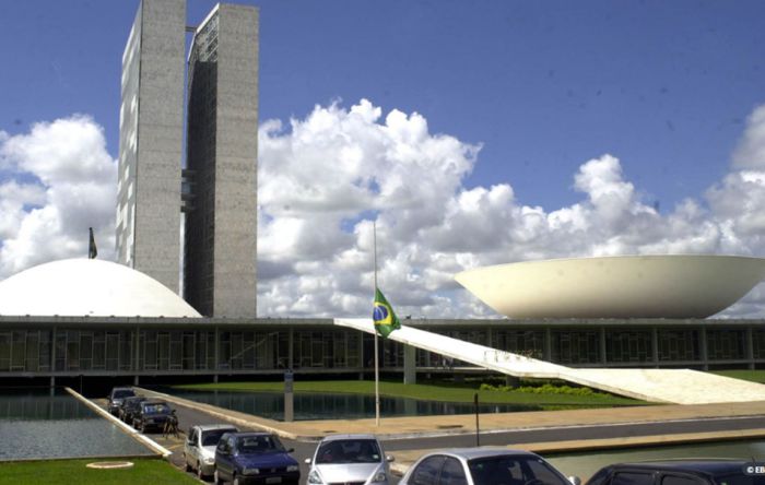 Projetos de interesse da classe trabalhadora entram na pauta do Congresso Nacional