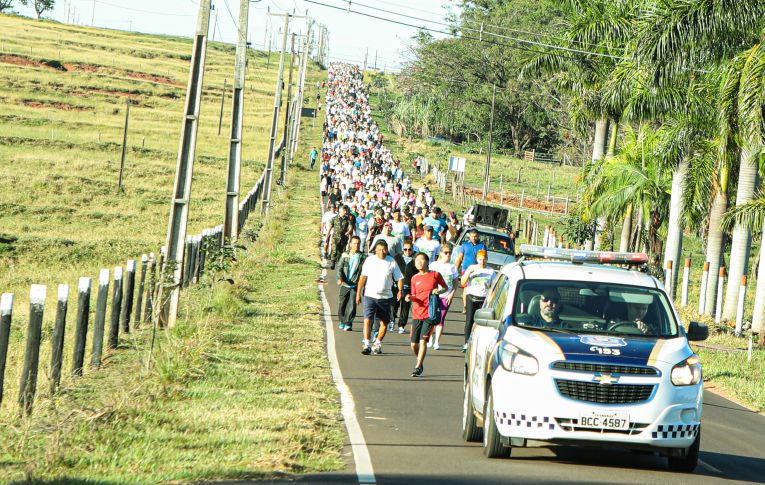 Sindicato realizou a 21ª Caminhada Ecológica de Umuarama