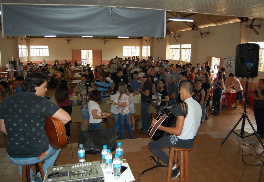 Colstela no Fogo de Chão em Umuarama
