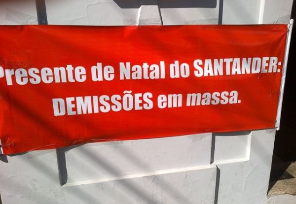 Pactu paralisa contra demissões do Santander
