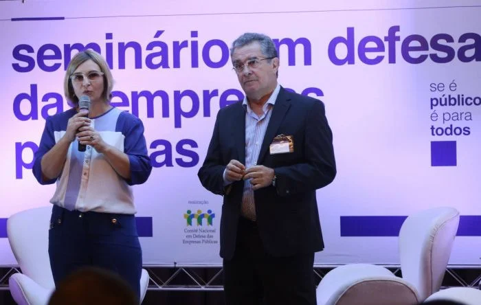 Ampliar a comunicação é fundamental para fortalecer a defesa das empresas públicas