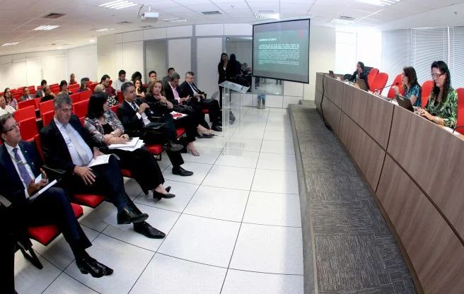 Audiência de mediação sobre reestruturação do BB termina sem avanços