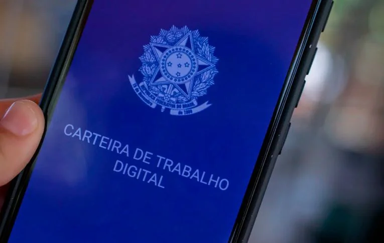 Brasil bate novo recorde do nível de desemprego desde 2012