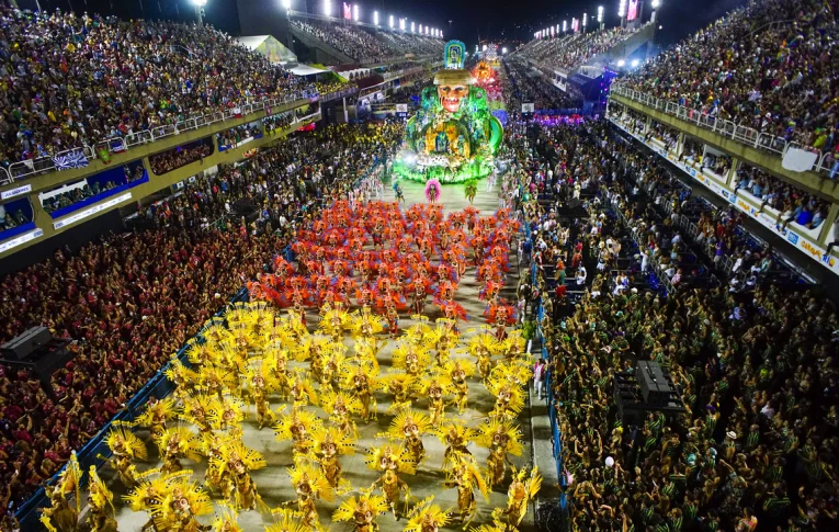 Carnaval do Rio terá tom político e ataques a Bolsonaro e Crivella