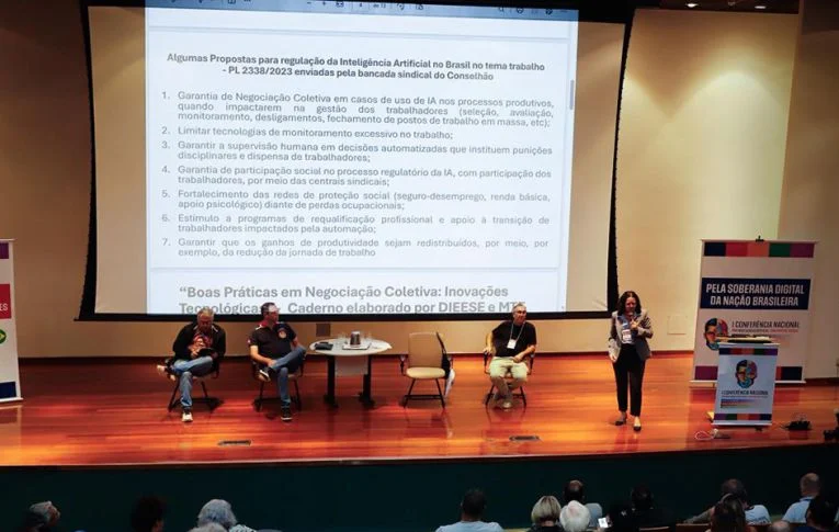 Conferência Nacional por IA com Direitos Sociais debate futuro do trabalho e regulação da tecnologia no Brasil