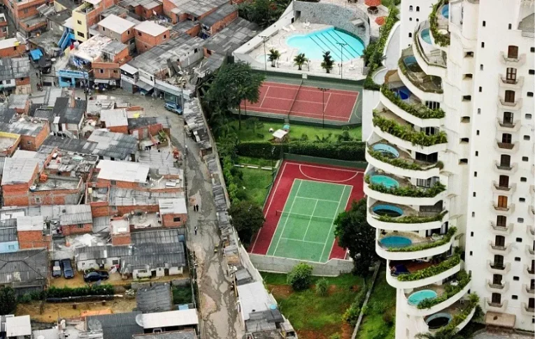 Desigualdade: No Brasil, 63% da riqueza do país está nas mãos de apenas 1% da população