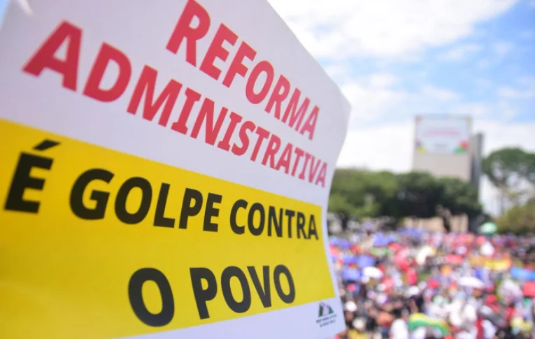 Enquete da Câmara confirma rejeição da população à Reforma Administrativa 