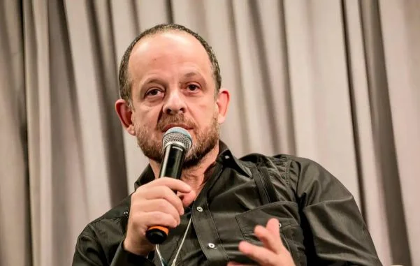Fetec/PR se solidariza com jornalista Breno Altman