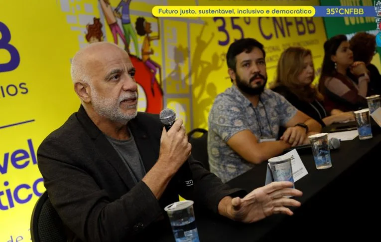 Jessé Souza: para vencer batalha de narrativas, trabalhadores precisam entender papel do imaginário nacional