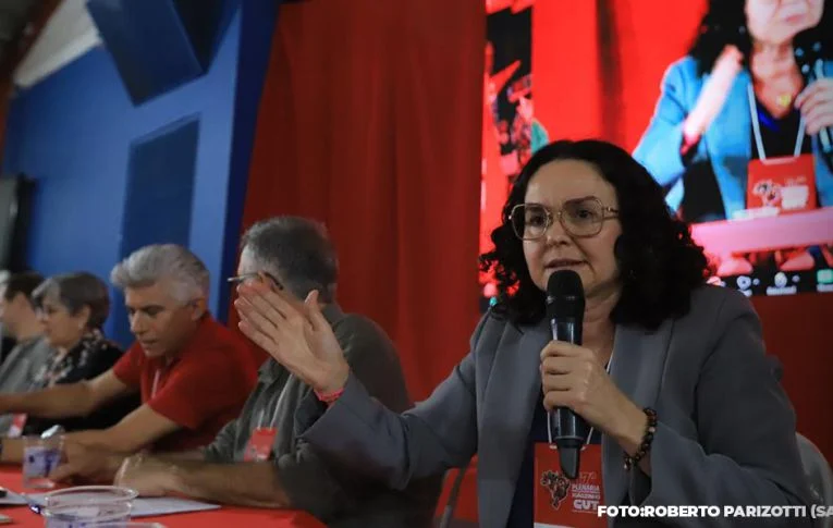 Juvandia Moreira defende papel do movimento sindical para uma economia sustentável