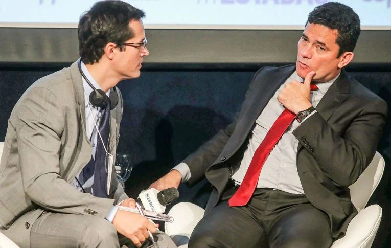 Lewandowski levanta sigilo de conversas de Moro com procuradores da Lava Jato