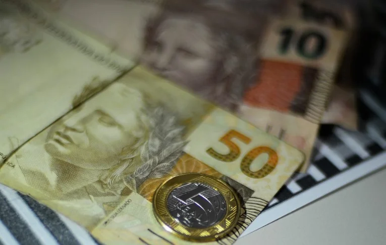 Mercado financeiro projeta PIB de 2,16% em 2025 