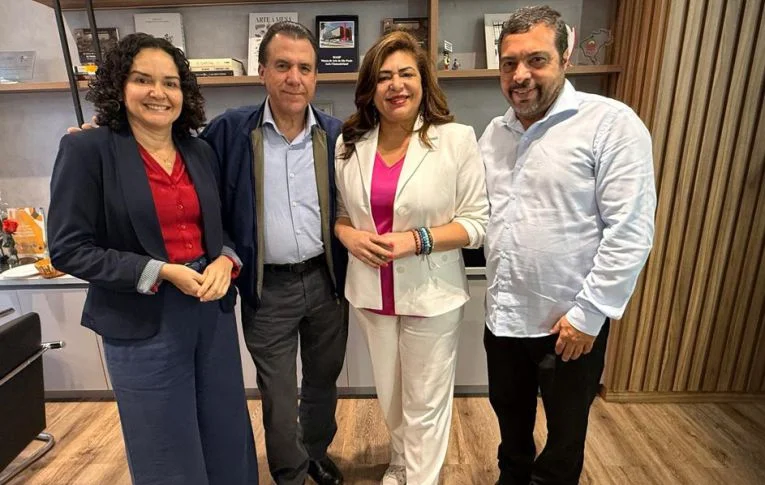 Ministro do Trabalho Luiz Marinho visita a Contraf-CUT e o Sindicato dos Bancários e Financiários de São Paulo, Osasco e Região