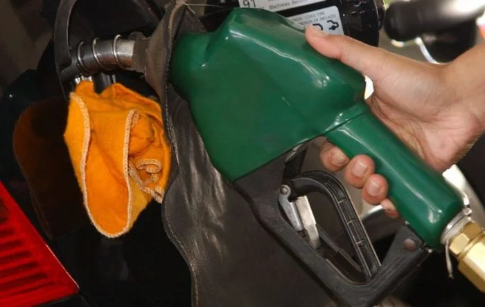 Petrobras muda política de reajustes, mas mantém paridade internacional