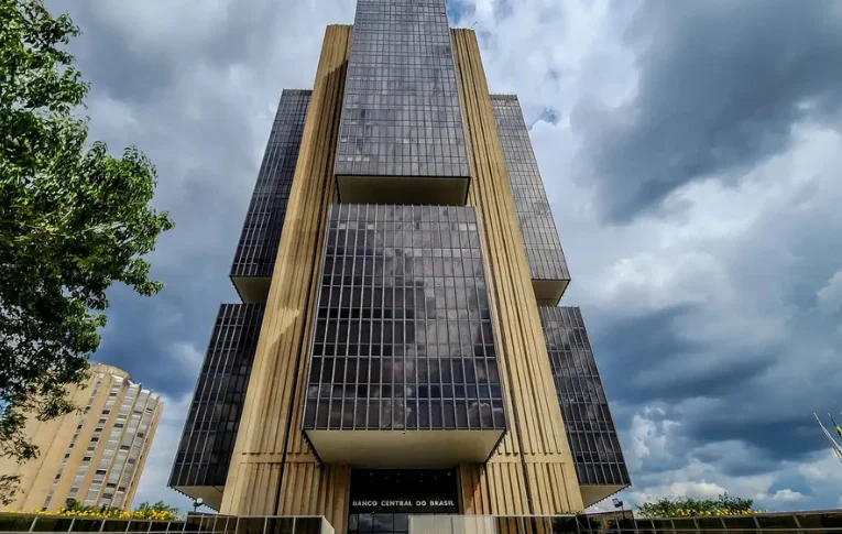 PF investigará ataque hacker a empresa que atende bancos