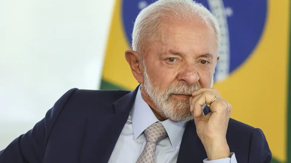 Lula: IA ameaça democracia e governança da tecnologia precisa ser global