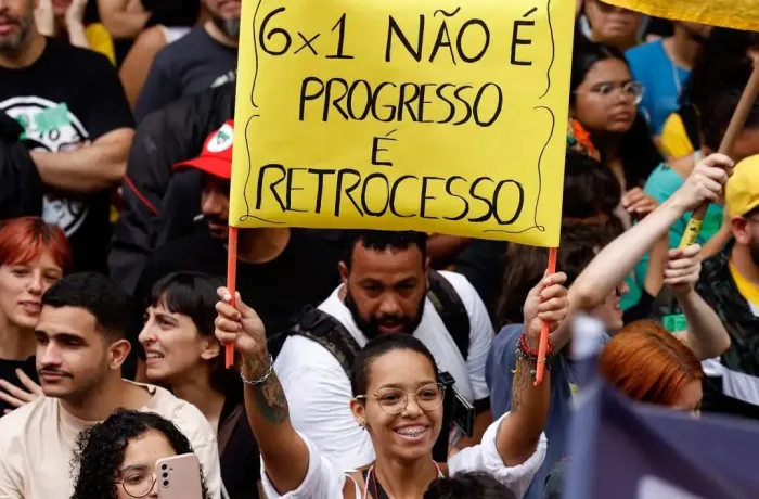 Escala 6x1 atinge 14,8 milhões de pessoas e pesa nos setores de serviços e comércio 