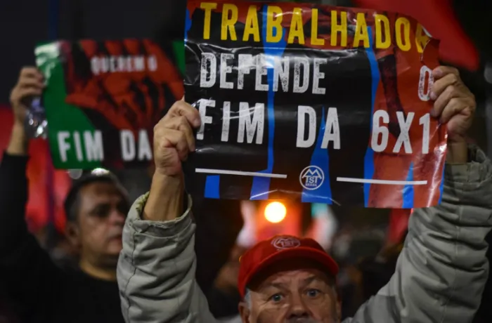 Economia e sociedade ganham com o fim da escala 6x1 e redução de jornada 